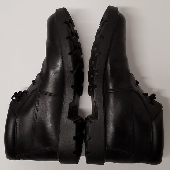 Timberland Classic 3 Eye Chukka "Black" Boots - Picture 11 of 16